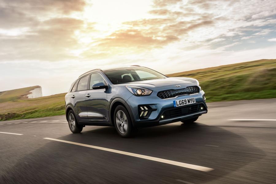  Kia Niro Plug-In Hybrid (DE) 2019 года  (UK) (фото 13 из 40)